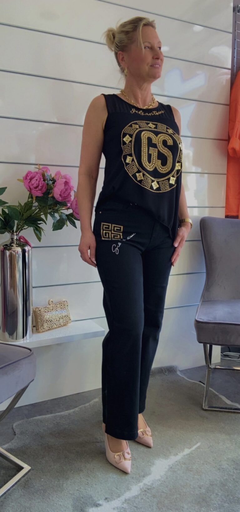 Gil Santucci Statement Top