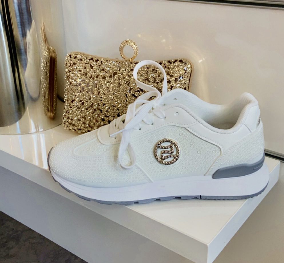 Weißer Sneaker mit Glitzerdetails
