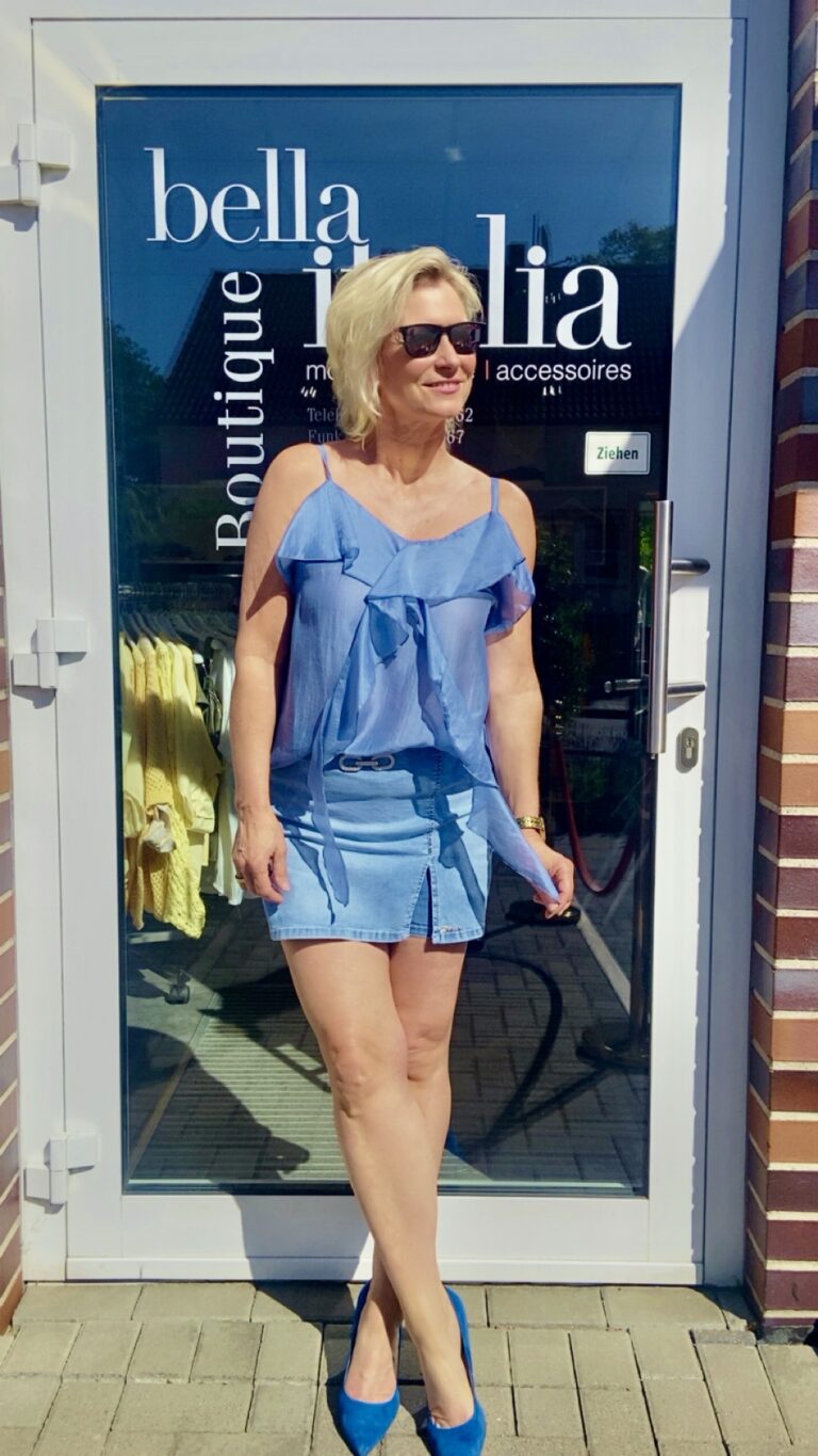 Jeans-Shorts mit Reißverschluss Rückseite