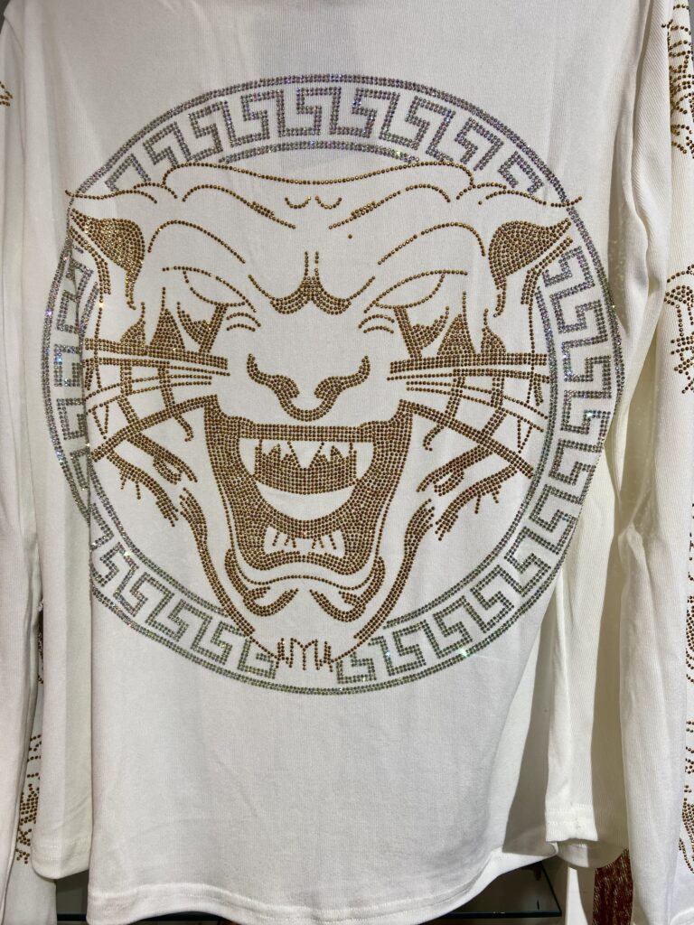 Shirt – Langarm mit Kapuze