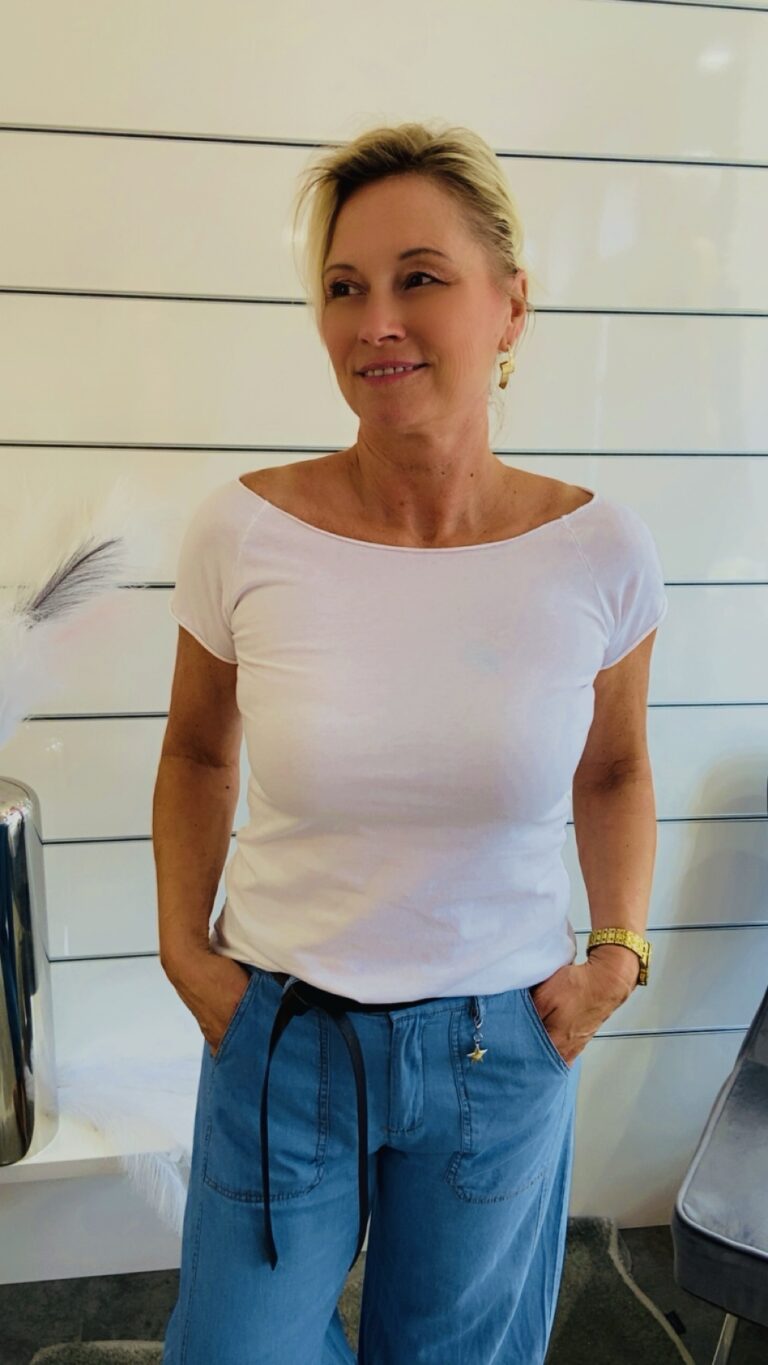 Basic-Shirt mit U-Boot-Ausschnitt