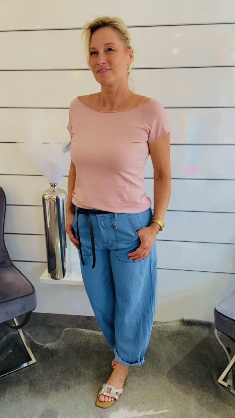 Basic-Shirt mit U-Boot-Ausschnitt