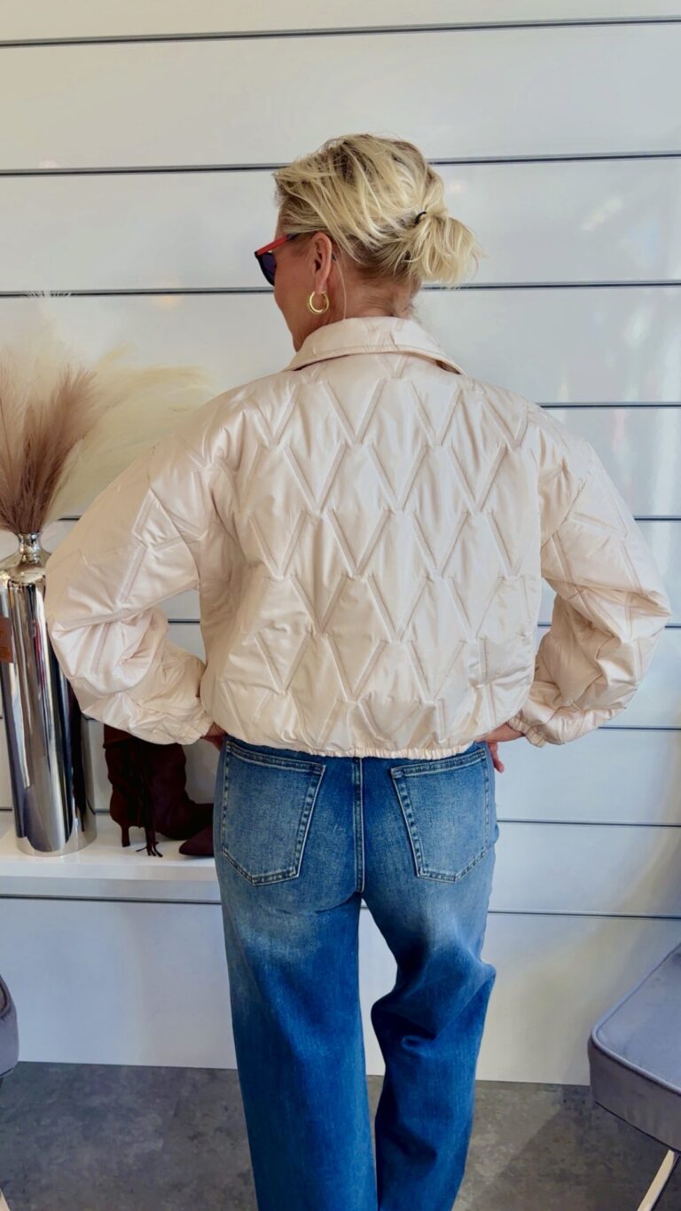 Oversize Blouson mit Schmuckdetails