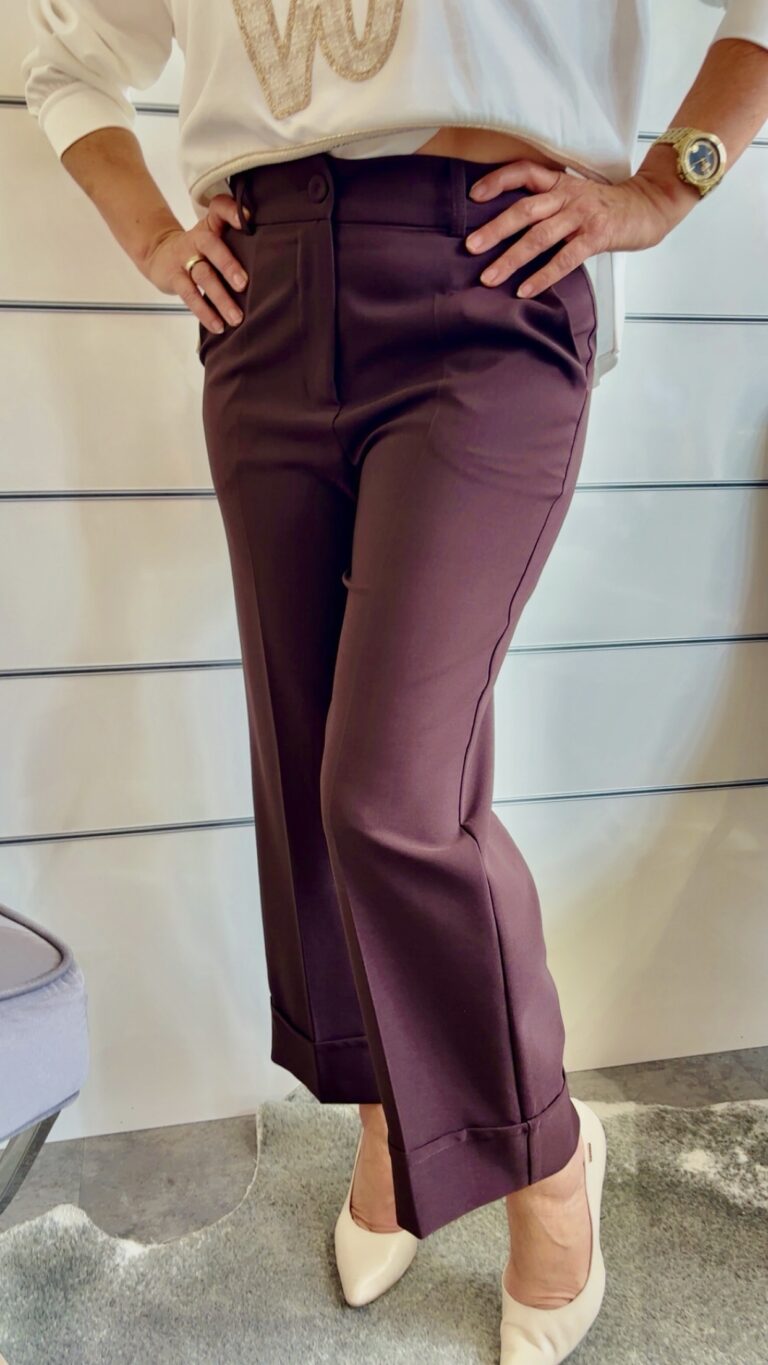 Wide Leg Hose – Braun