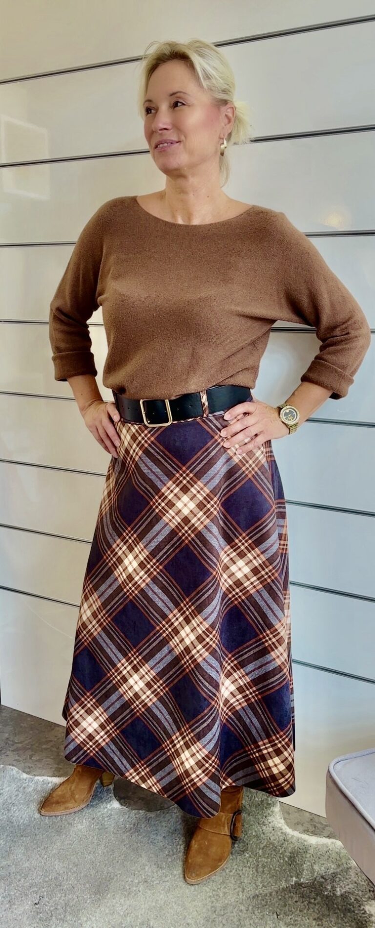 Pullover in mehreren Farben – Weich und Vielseitig