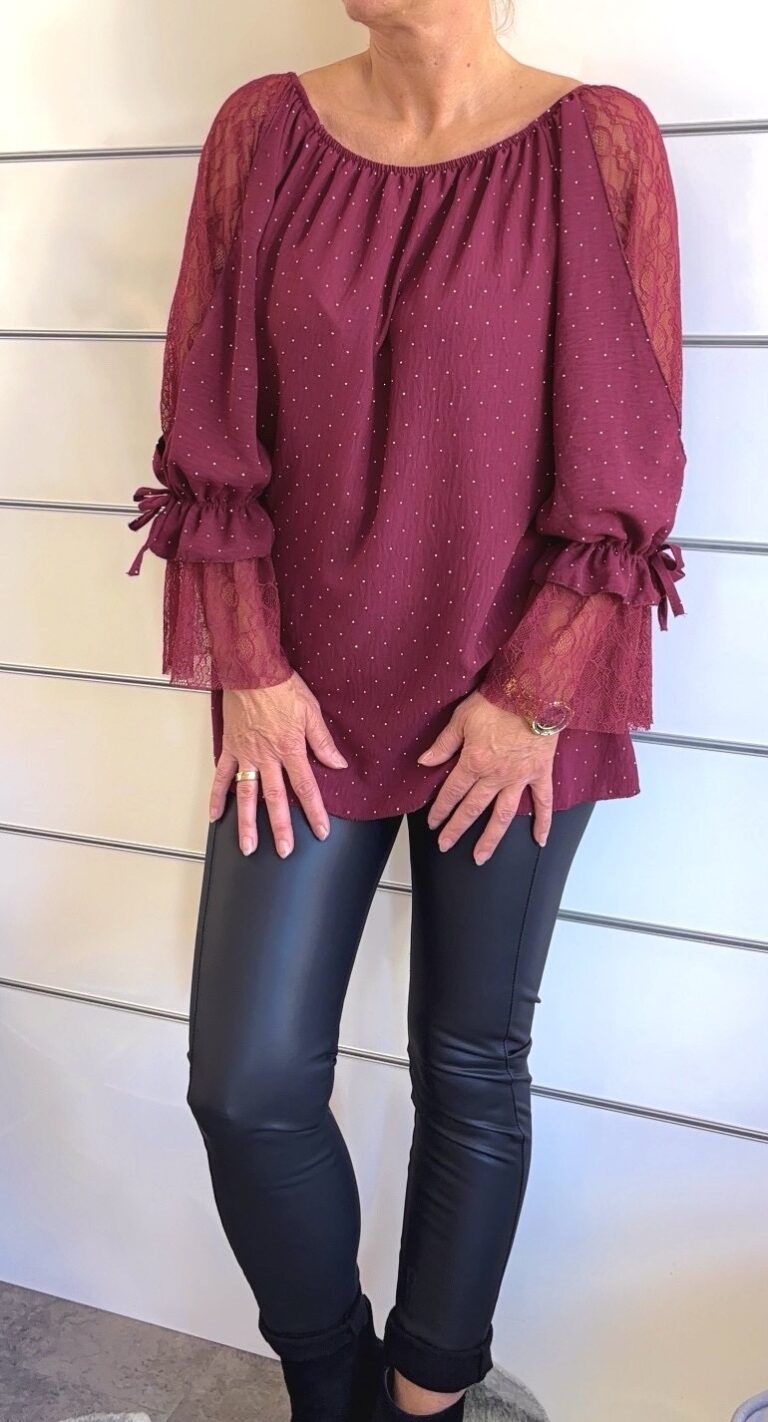 Bluse mit Spitze – Boho-Look in verschiedenen Farben