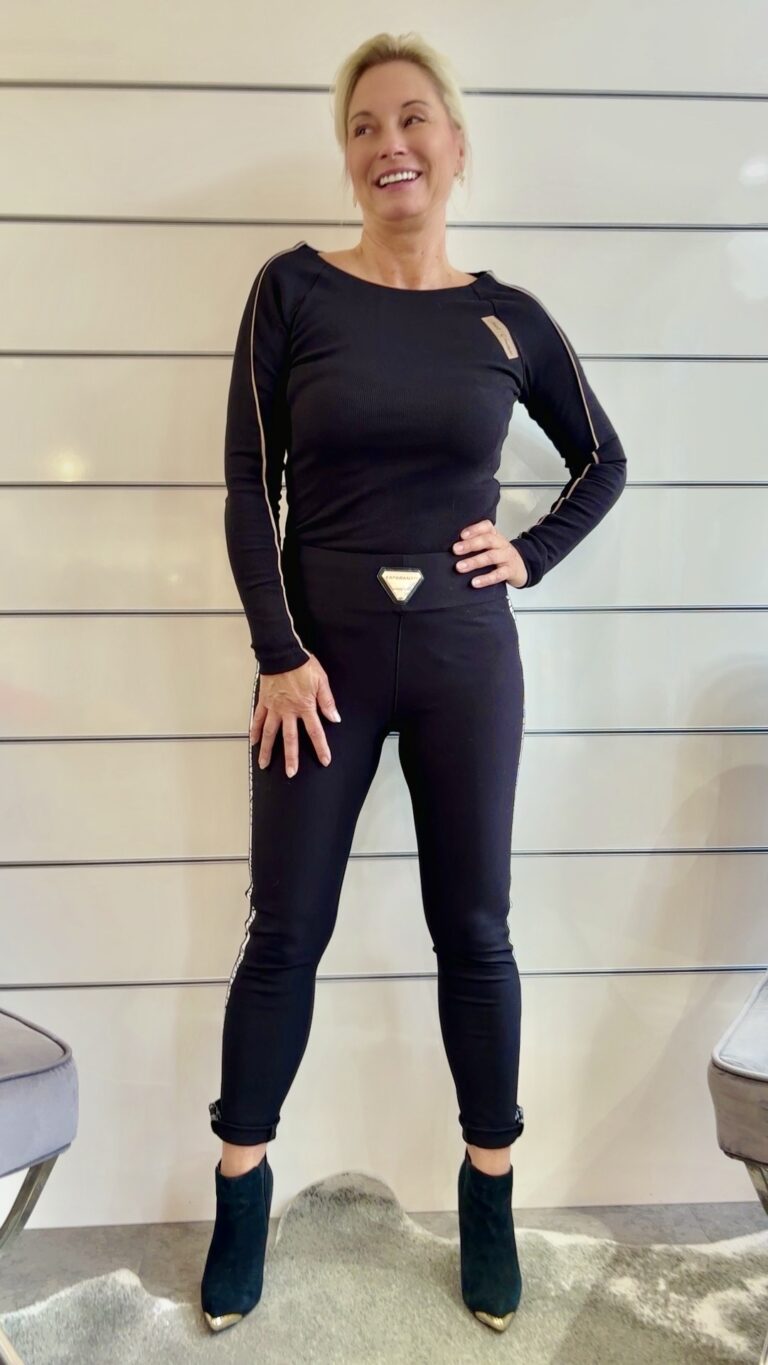 Skinny Hose  Schwarz mit Logo-Seitenstreifen |