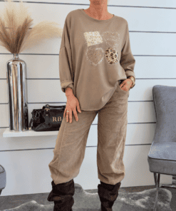 Alternative view of Glitzer-Shirt mit Herz-Print und Leo-Details – Locker & Lässig