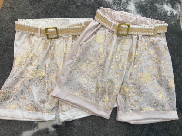 Shorts Golddruck – Bild 3