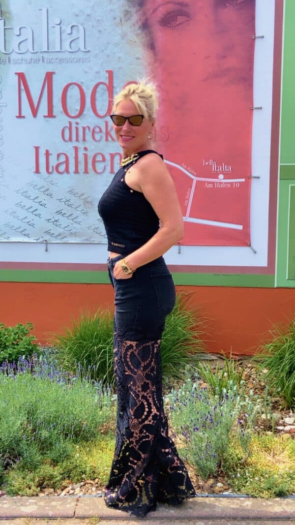 Statement Jeans Schwarz – Bild 2