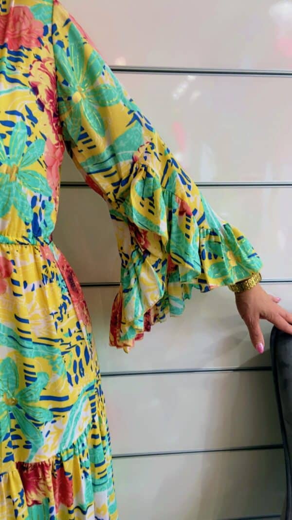 Maxikleid mit Rüschen – Bild 2