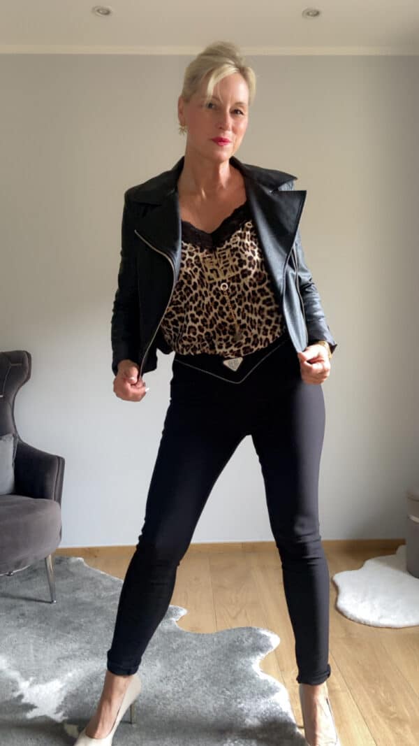 Leo Spitzentop – Bild 4