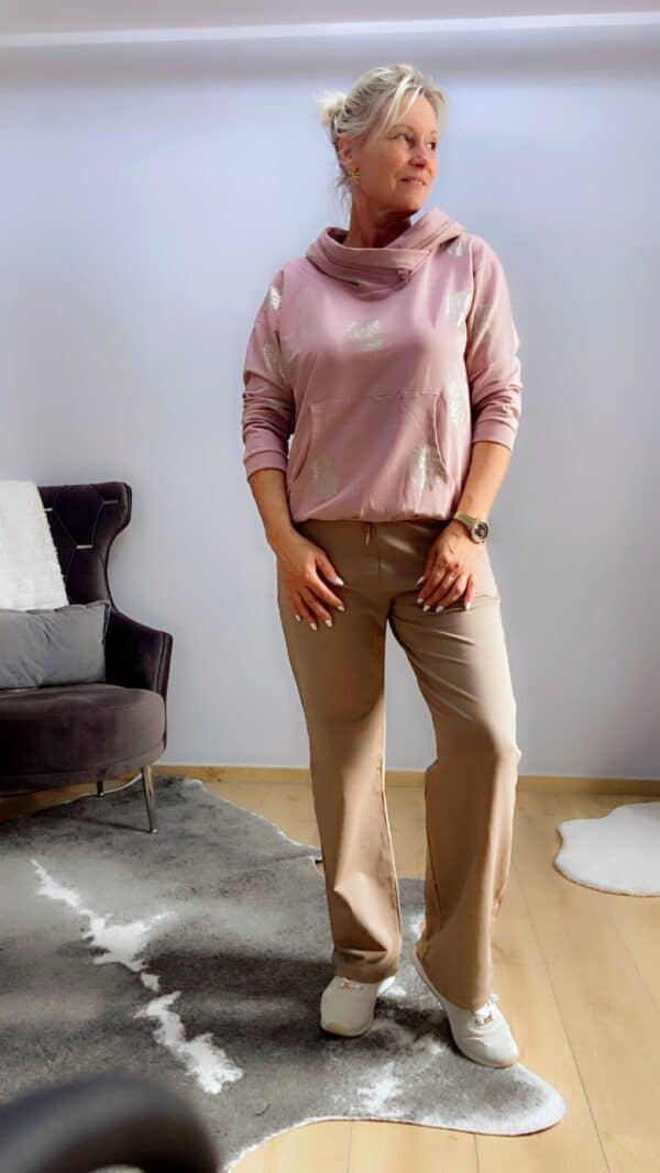 Kapuzenpullover mit goldenen Details – Bild 8