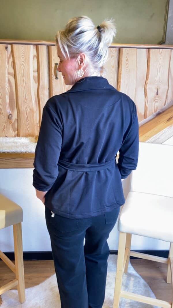 Jacke in Schwarz – Bild 4