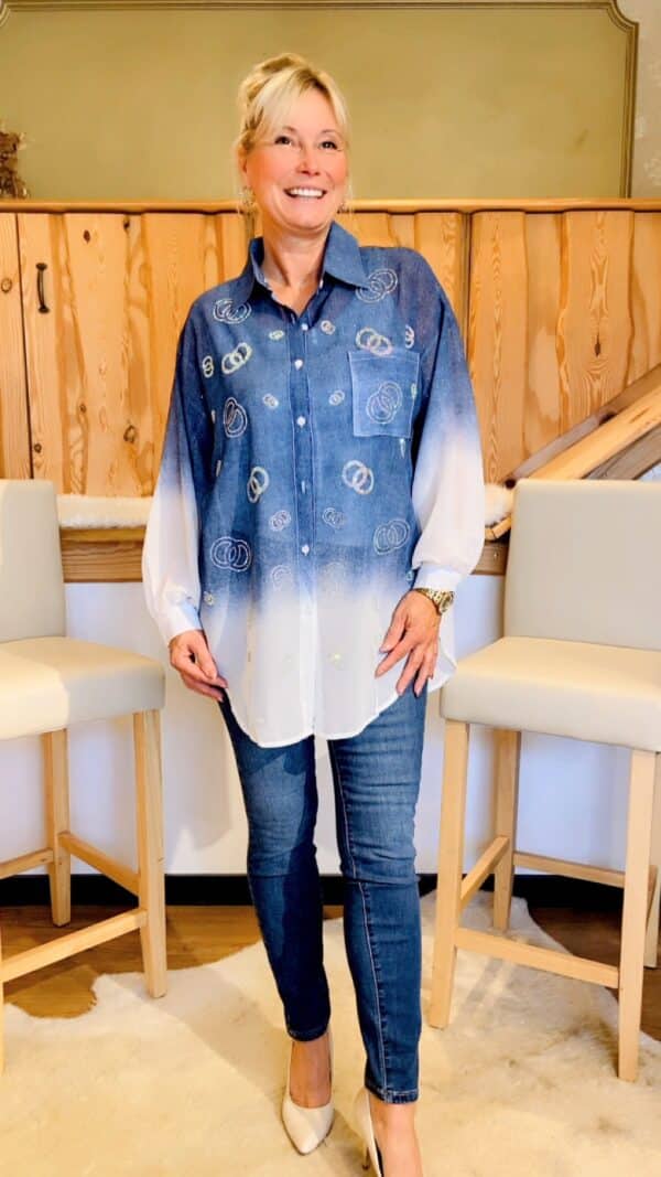 Trendige Oversize Bluse