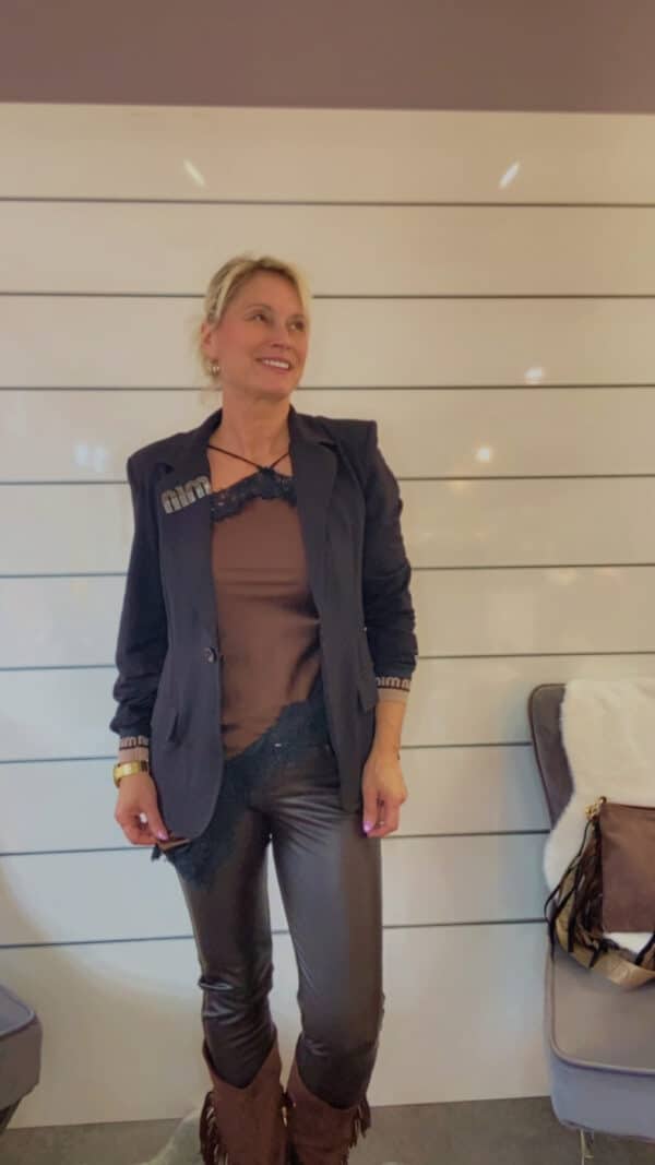 Satin Top mit Spitze – Bild 4
