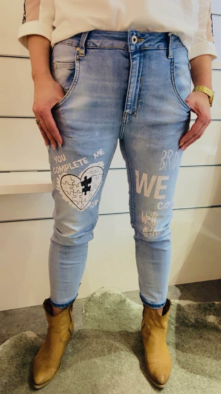 Statement Jeans