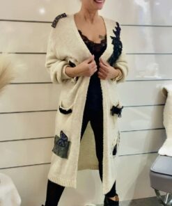 Stylische Strickjacke